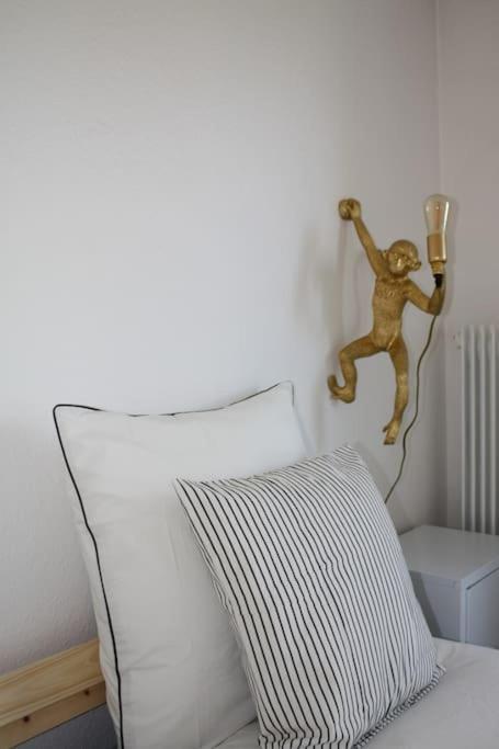 Apartment Superb Apt- Garden- 3 Parkings, Near Petite Venise ! *
